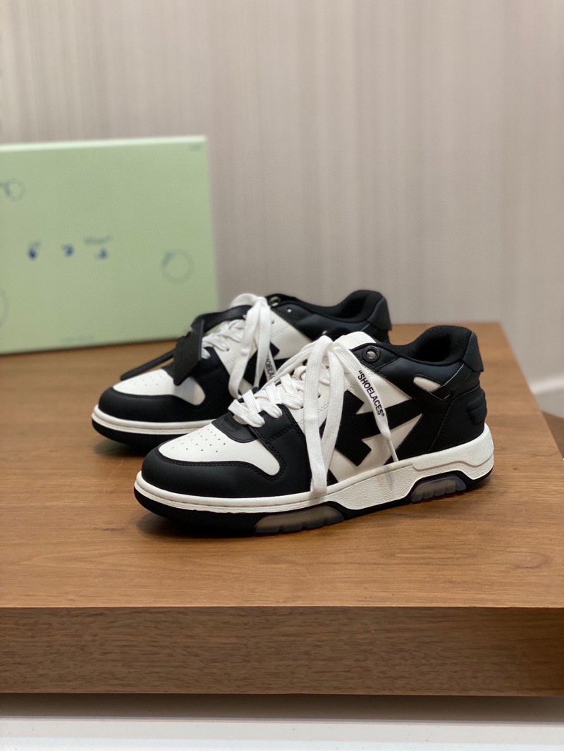 Off-White Sneakers